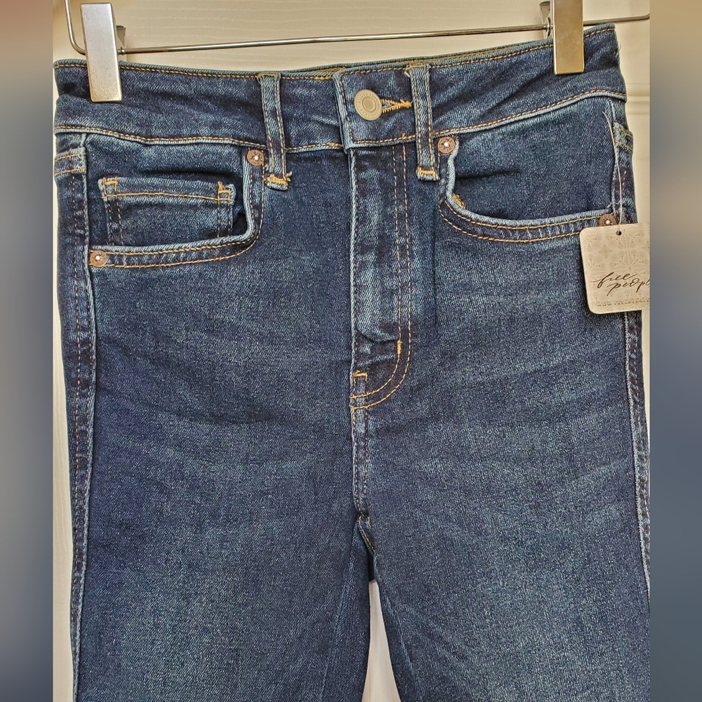 Free People High Rise Frayed Raw Hem Dark Wash Skinny Jeans Deep Indigo - Picture 4 of 6
